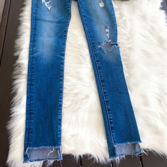 Adriano Goldsmith Step-Hem Ankle Legging Jeans in 14 Years Radiant Blue Size 26