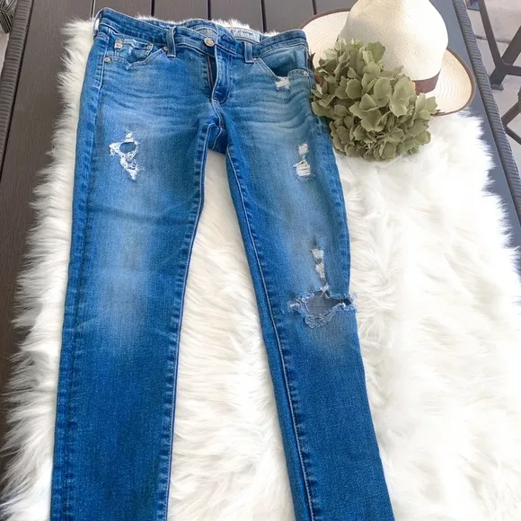 Adriano Goldsmith Step-Hem Ankle Legging Jeans in 14 Years Radiant Blue Size 26