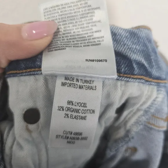 Agolde Nico Jeans High Rise Slim Womens Size 23 Headlines Blue Denim Distressed
