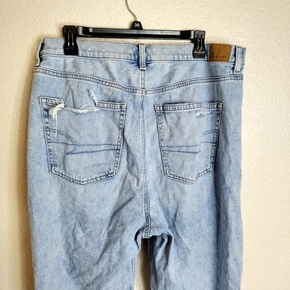 American eagle highest rise baggy distressed jeans sz 16