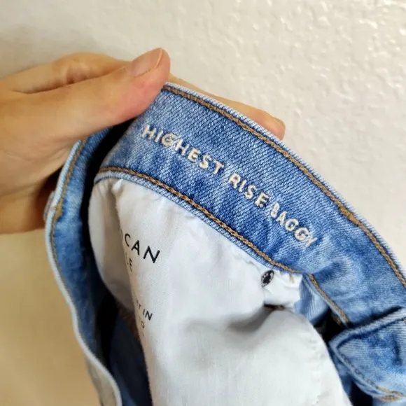 American eagle highest rise baggy distressed jeans sz 16