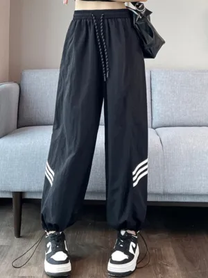 Black Solid Stripped Cargo Jogger