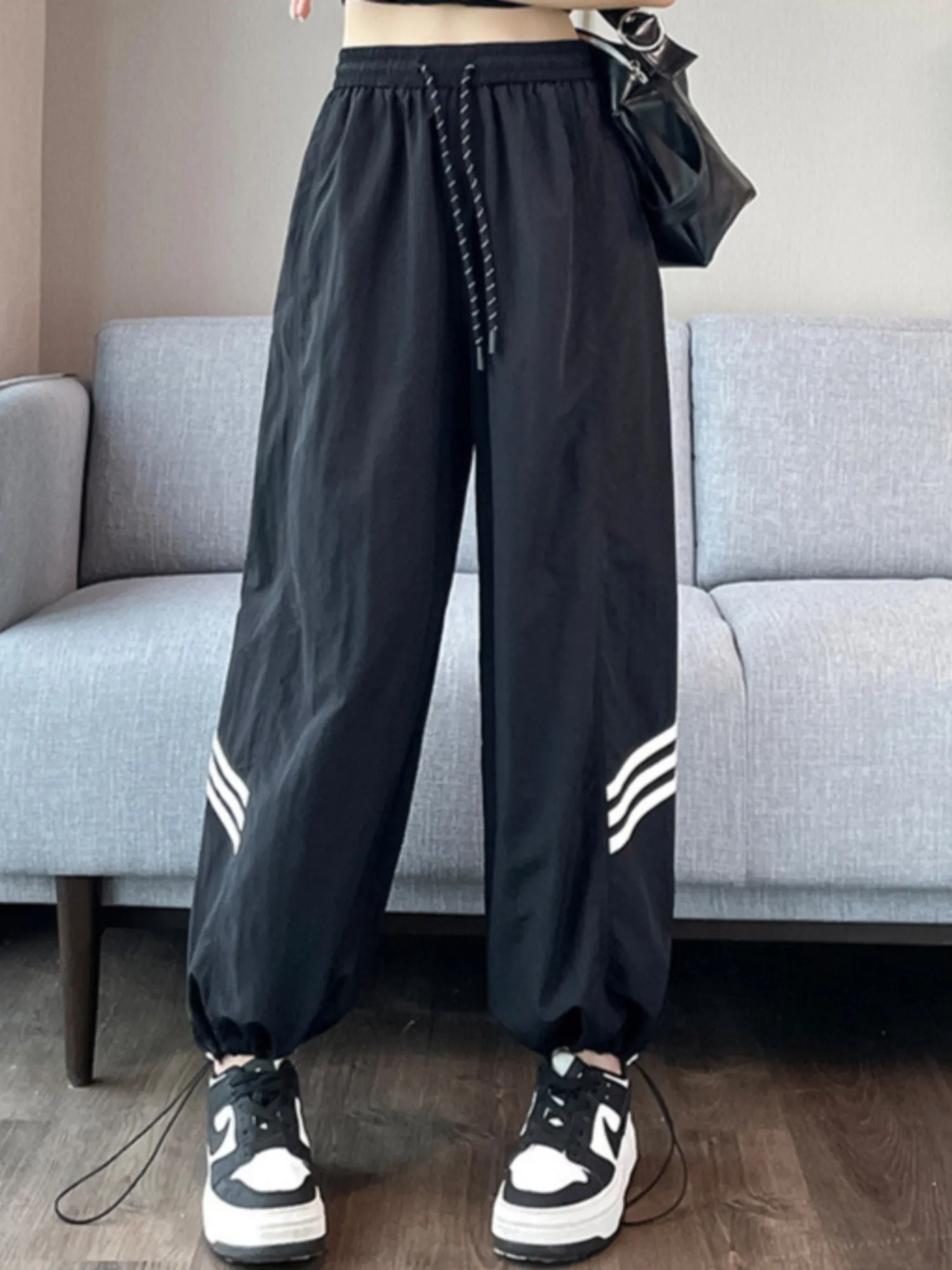 Black Solid Stripped Cargo Jogger