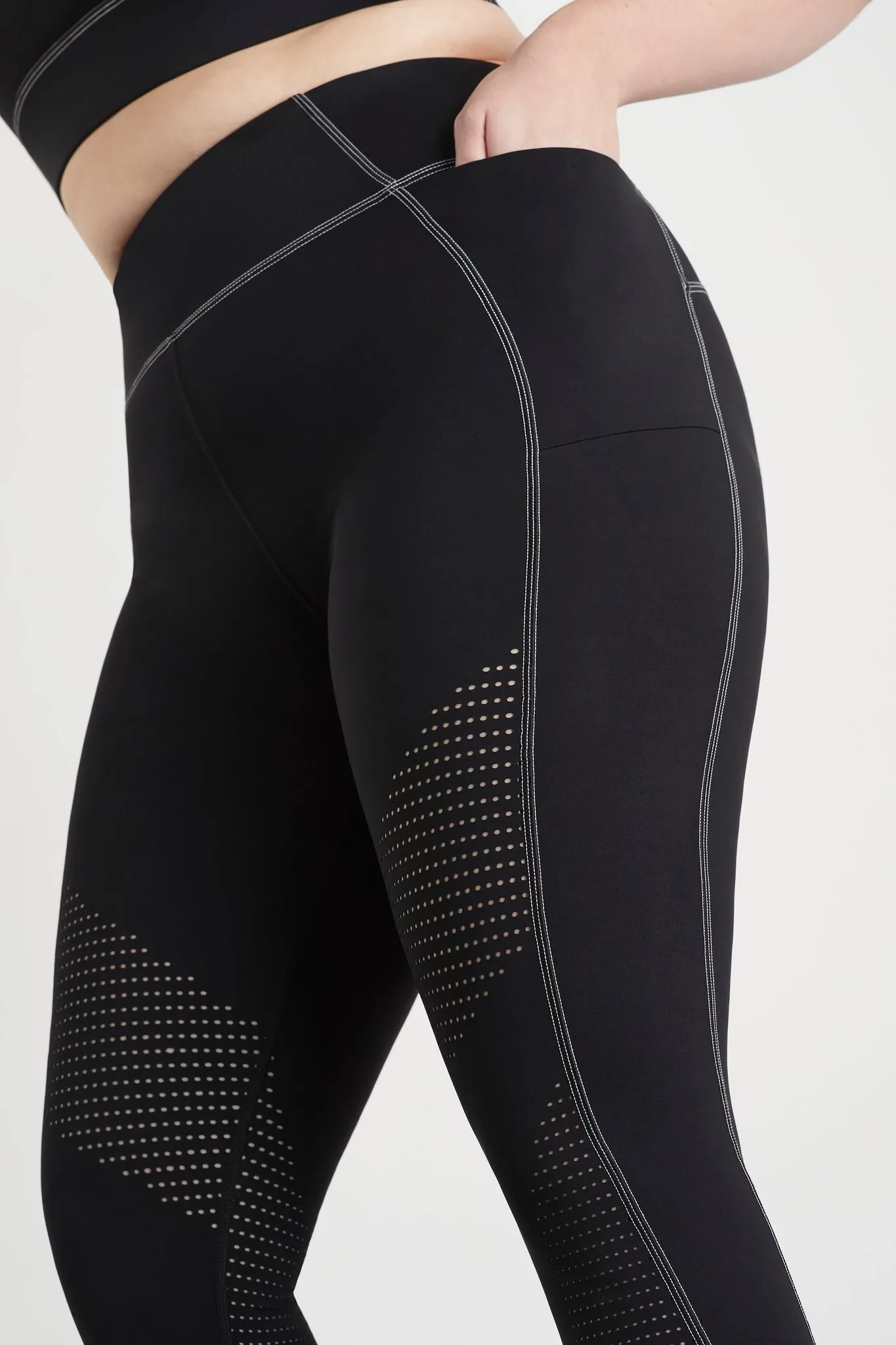 Classic Laser Cut Full Length Legging 202