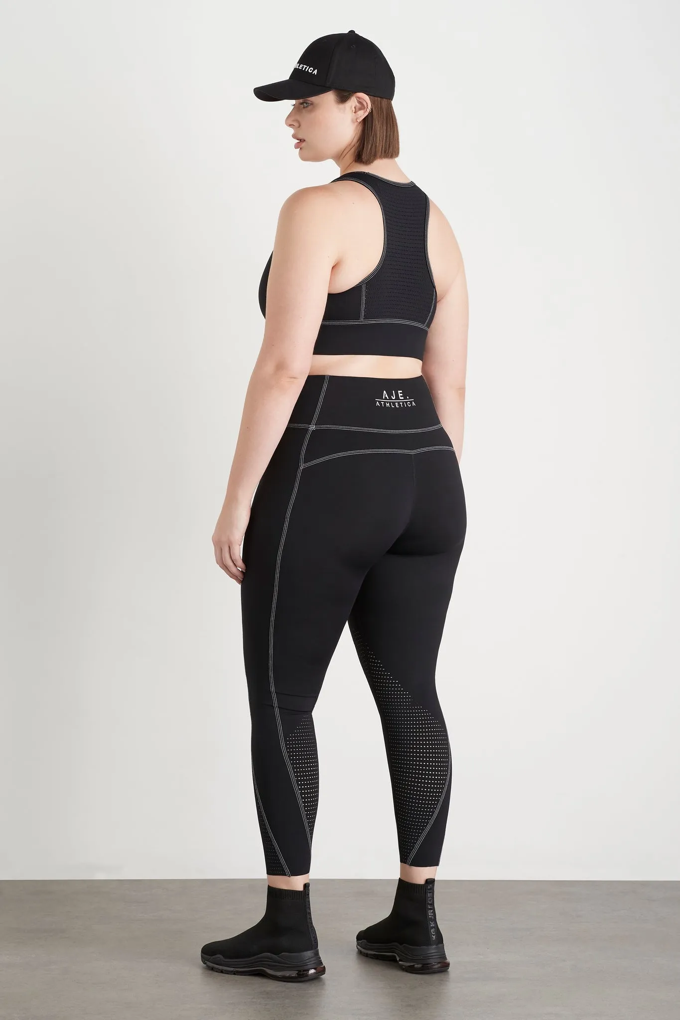 Classic Laser Cut Full Length Legging 202