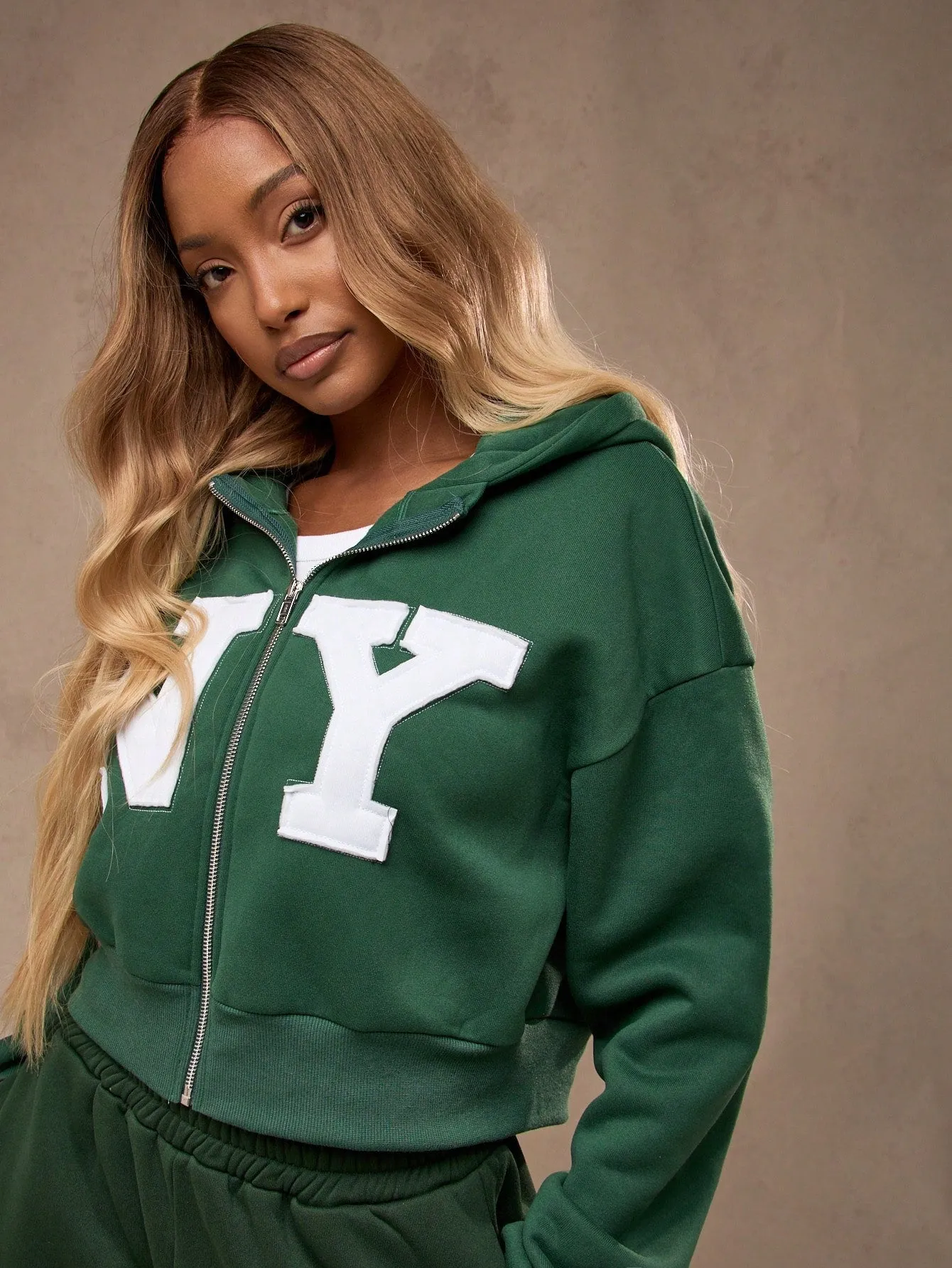 Conjunto de Chándal Irlandés de Cherry Vibes en
