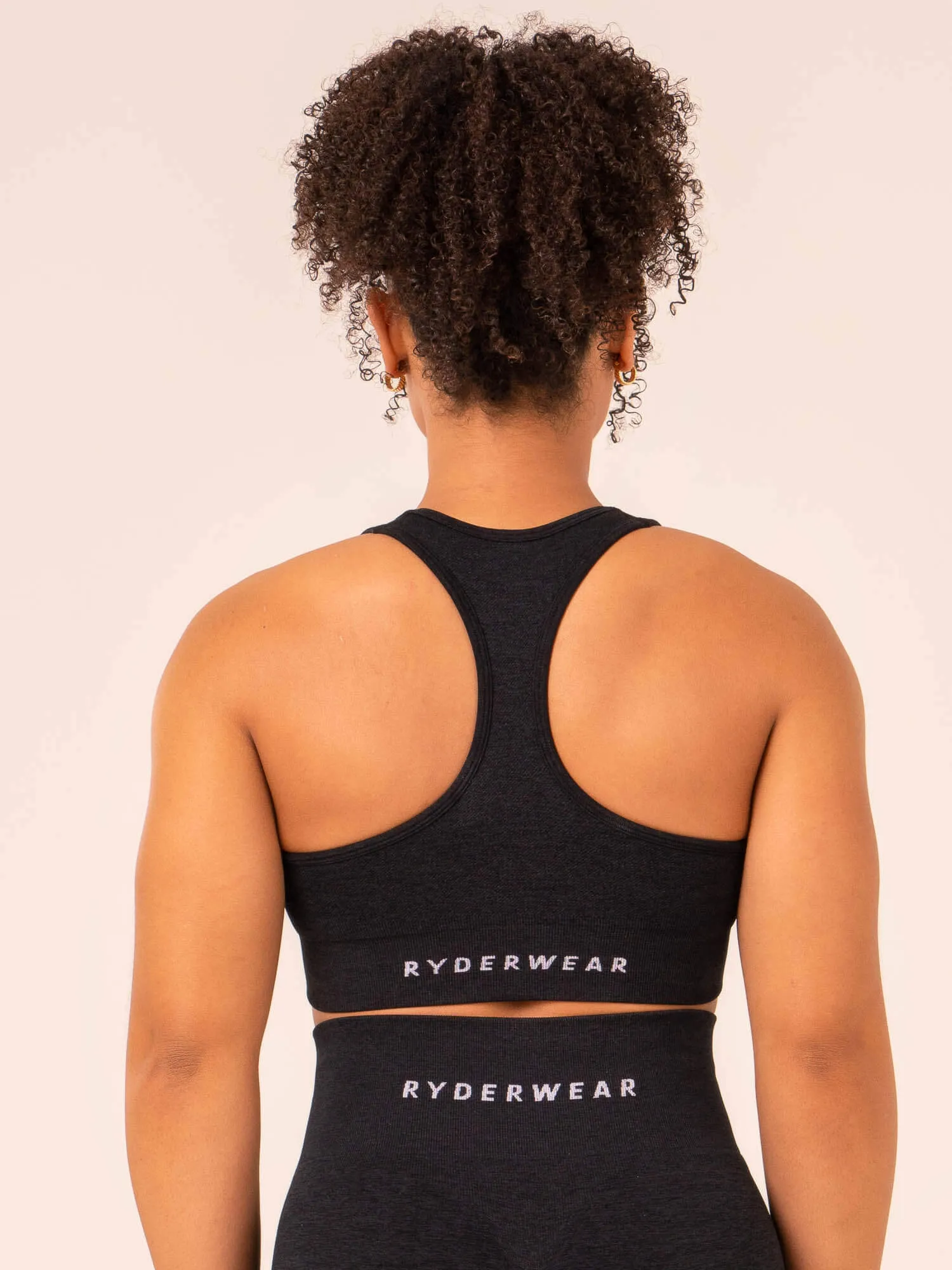 Contour Seamless Sports Bra - Black Marl
