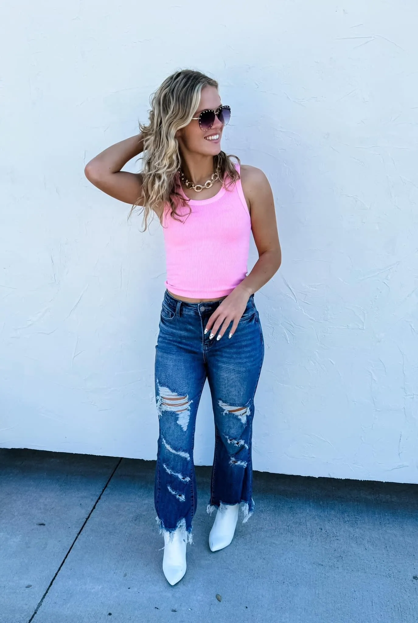 DARK WASH URBAN DISTRESSED CROP JEAN