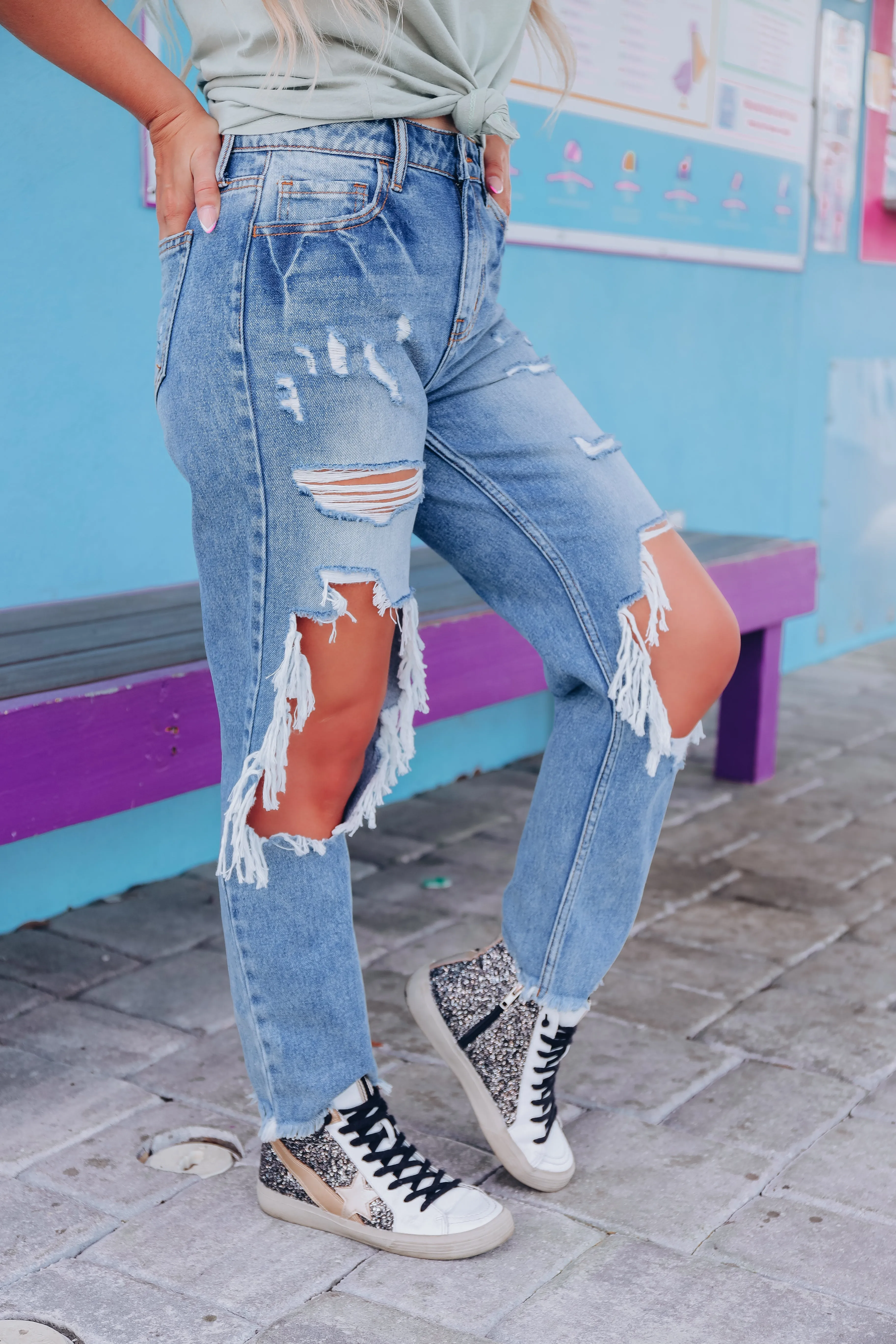 Delia Distressed Boyfriend Jean - Medium Wash