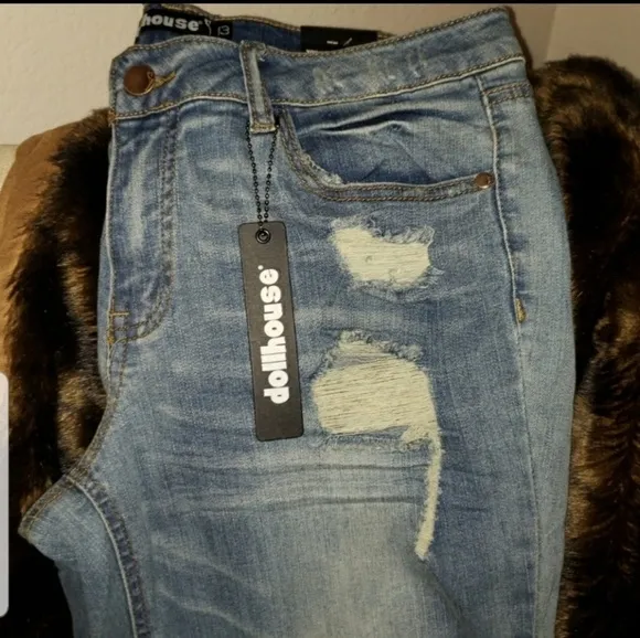 Dollhouse Distress Destroyed Hem Fray Jeans Jr. 13