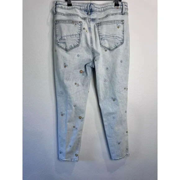 Free People x Driftwood Gizelle Distressed Embroidered Floral Ankle Jeans 29