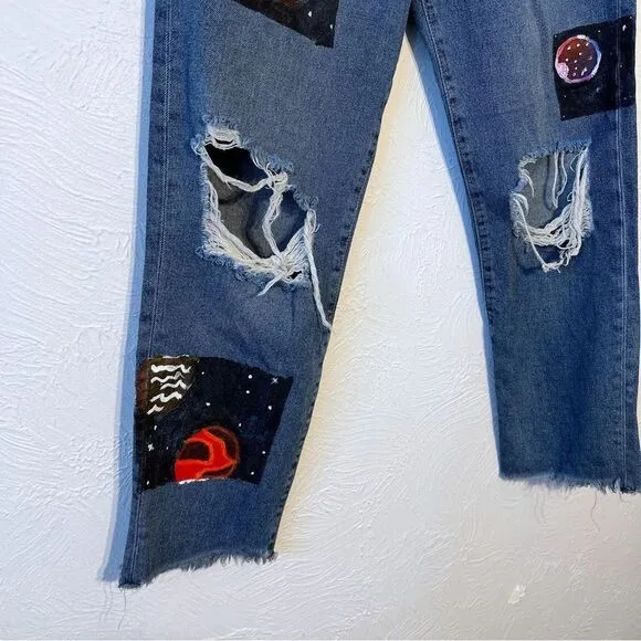 Free People Jeans Sz 26 Boyfriend Blue Tattooed Distressed