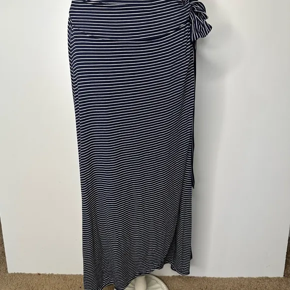 Gap wrap Striped Midi Skirt Large