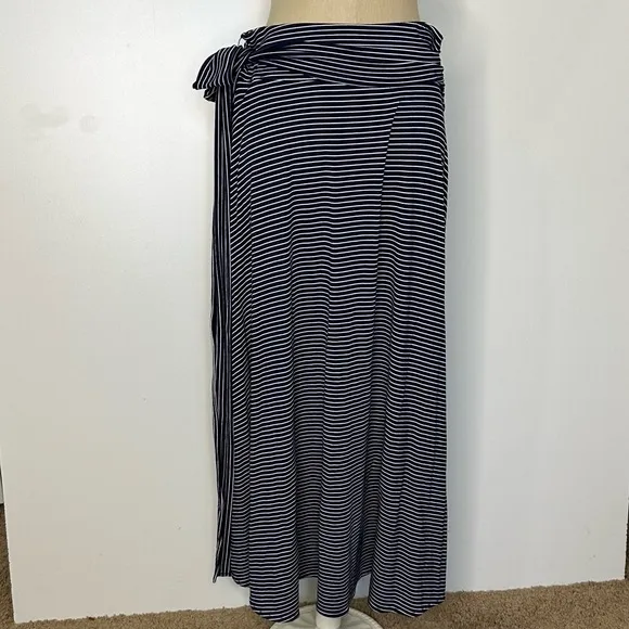 Gap wrap Striped Midi Skirt Large