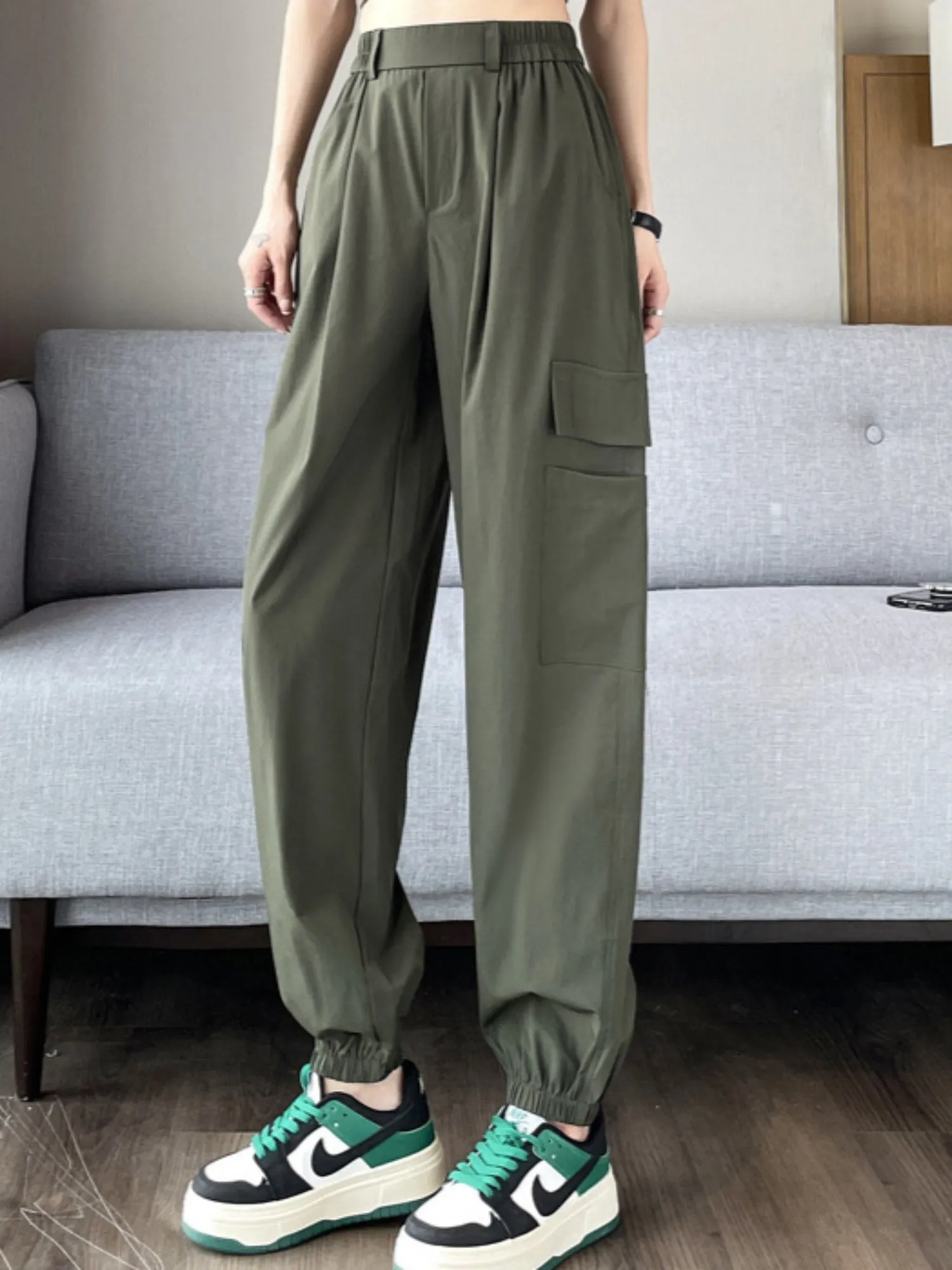 Green Solid Cargo Jogger