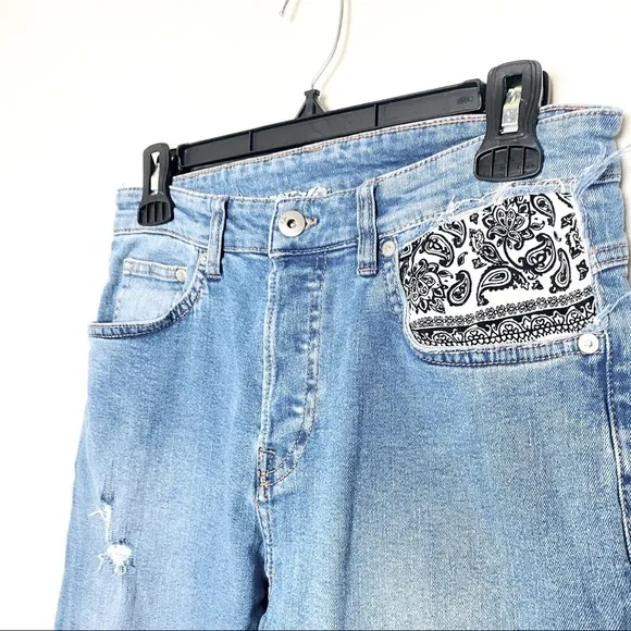 H&amp;M Distressed Denim Jeans Pant. Blue. Sz 28/32.