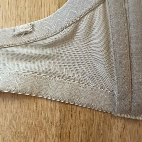 High quality tan strapless bra