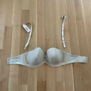 High quality tan strapless bra