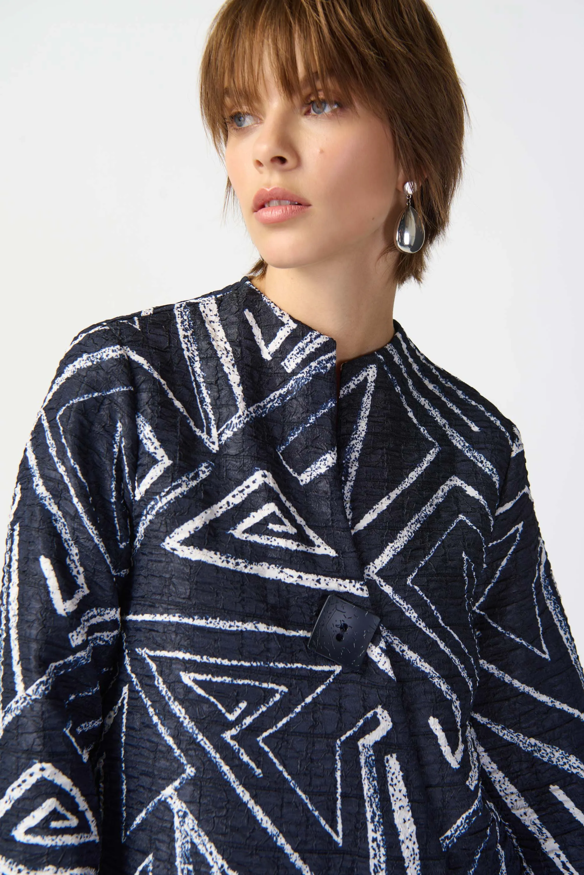 JOSEPH RIBKOFF - Geometric Print Woven Jacquard Swing Jacket - 241291