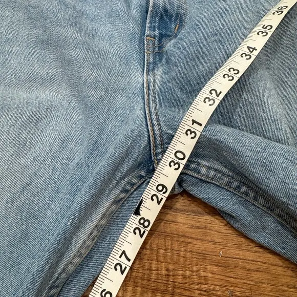 Levi’s premium 70’s high flare jeans size 25