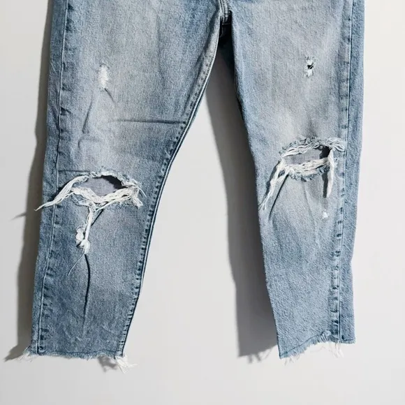 Levi’s - Wedgie Style Light Wash Distressed Jeans