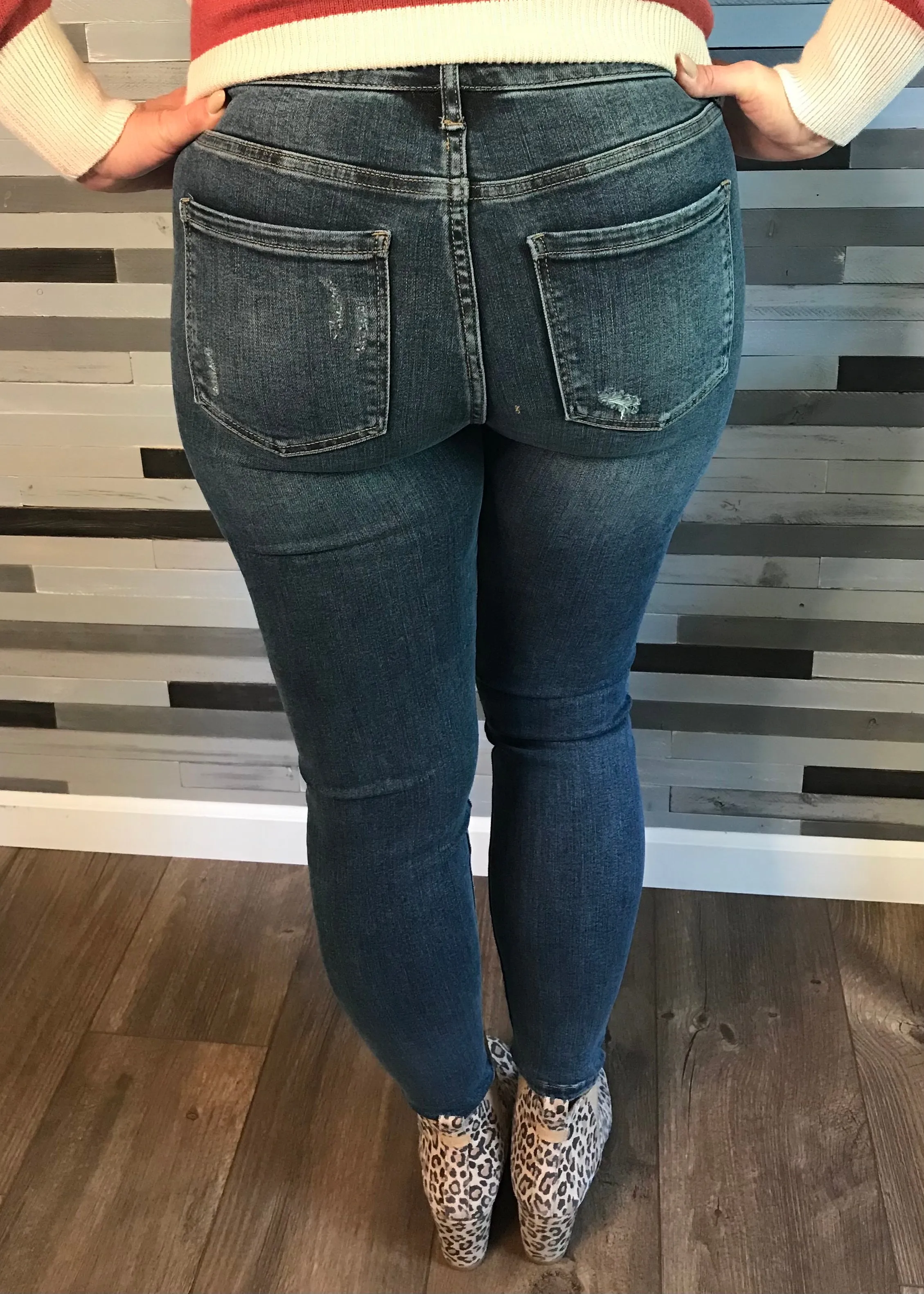 Liverpool Medium Wash Abby Skinny Jean