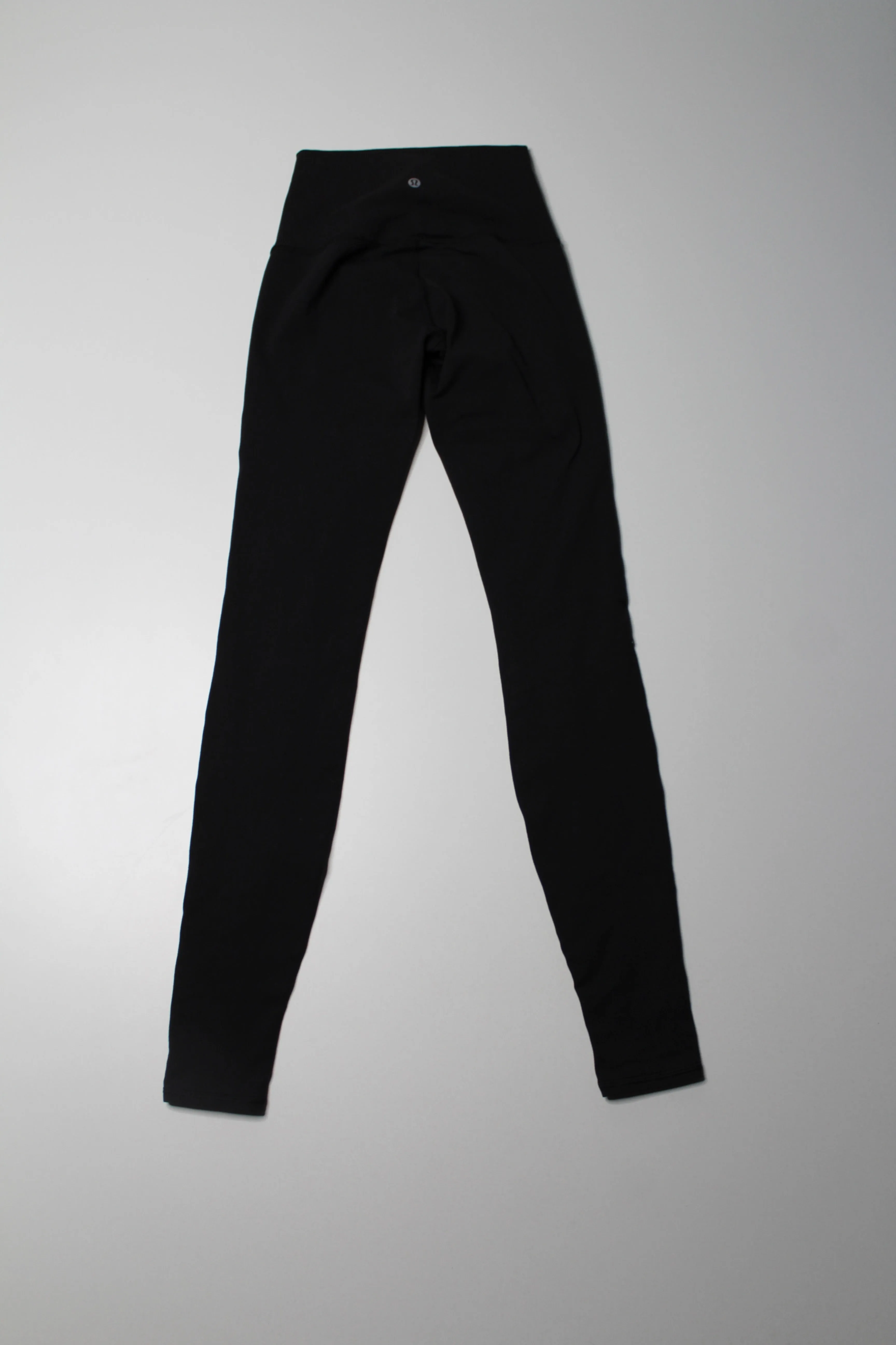 Lululemon black ‘wunder under’ tech mesh legging, size 4 (31”) (price reduced: was $58)