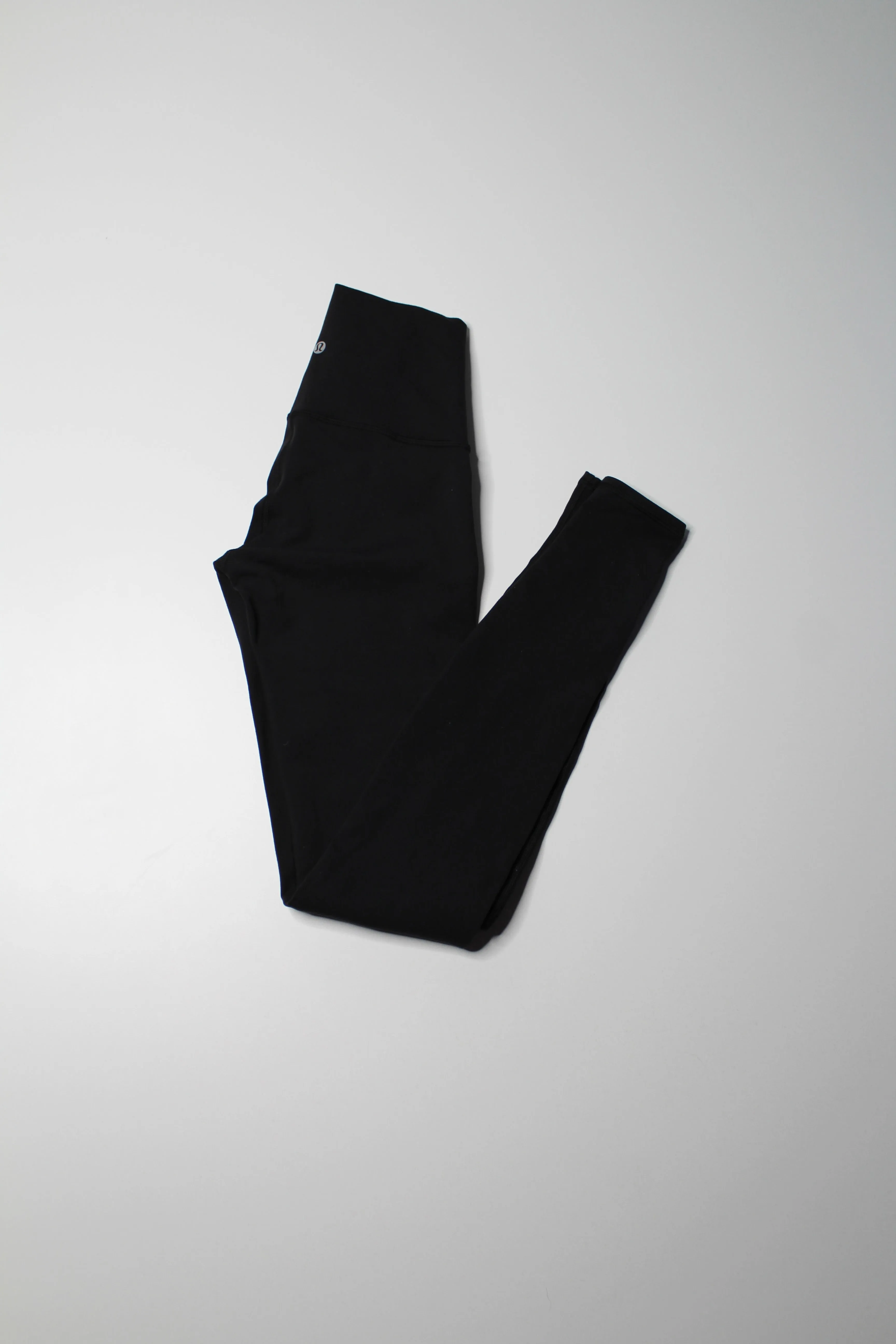 Lululemon black ‘wunder under’ tech mesh legging, size 4 (31”) (price reduced: was $58)