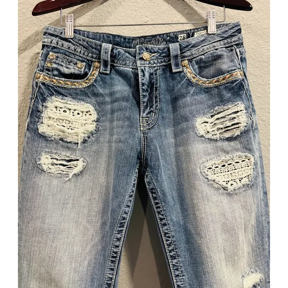 Miss Me Jeans Women's Boyfriend Ankle, Embellished Stitching, Size 28