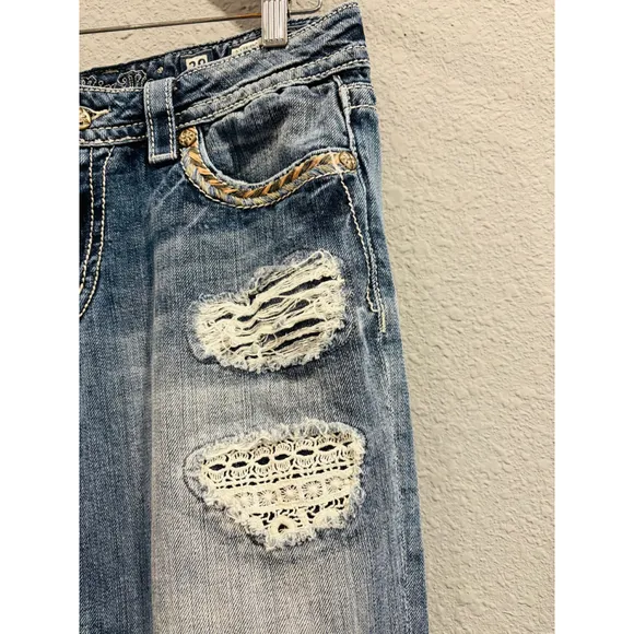 Miss Me Jeans Women's Boyfriend Ankle, Embellished Stitching, Size 28