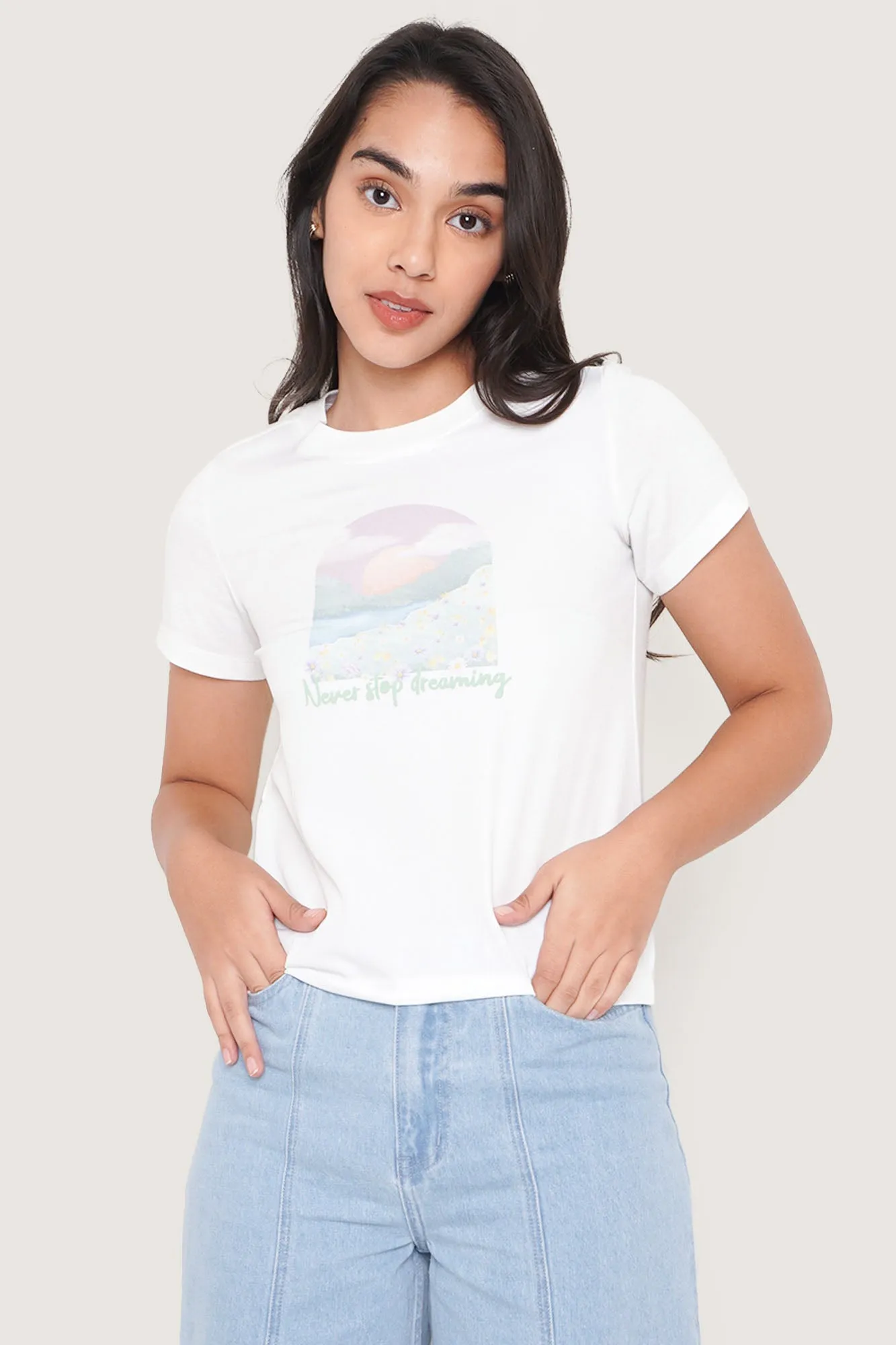 Never Stop Dreaming Graphic Tee