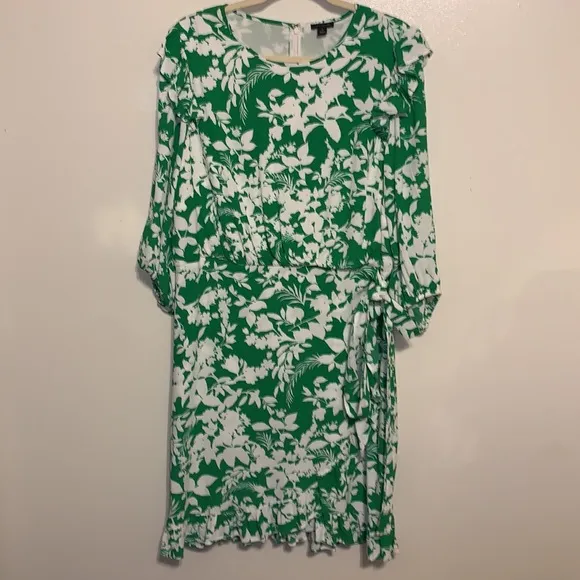 NWOT Ann Taylor faux wrap midi dress