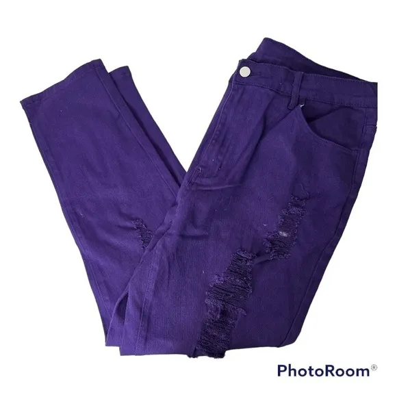 Nwot- Shein Distressed High Waist Jeans in a vibrant purple.