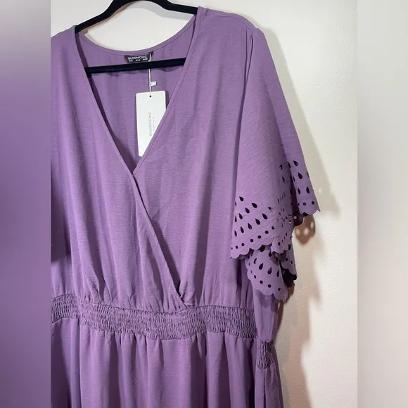 NWT BloomChic Laser Cut Shirred Wrap Scalloped Trim Flutter Dress Size 28W