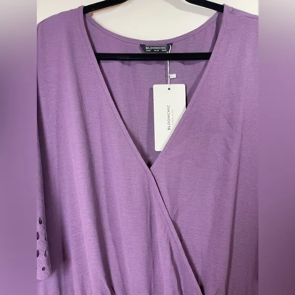 NWT BloomChic Laser Cut Shirred Wrap Scalloped Trim Flutter Dress Size 28W