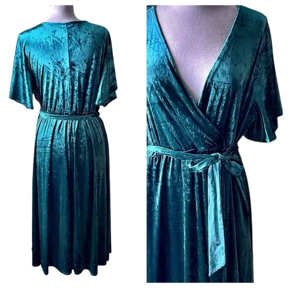 NWT TORRID Green Crushed Velvet Flutter Swing Wrap Dress - 2XL