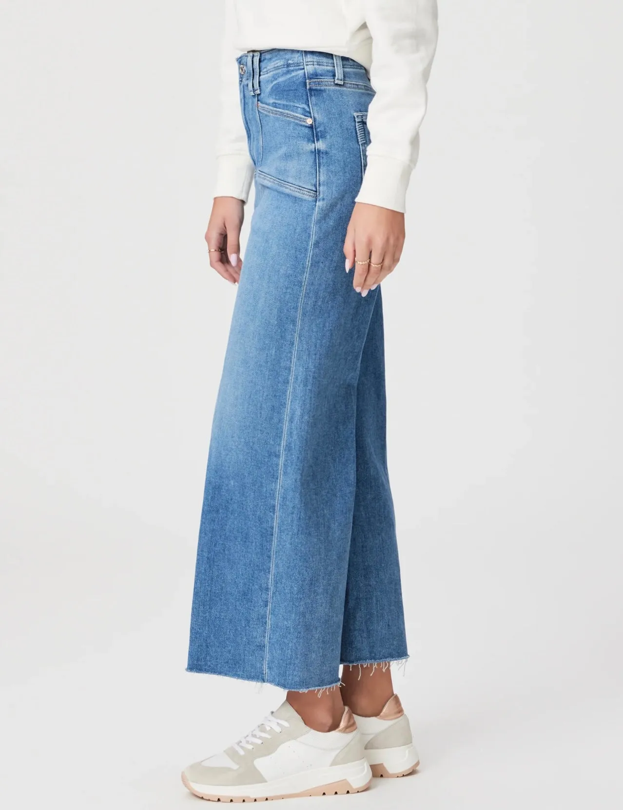 Paige Anessa in Sunnie Distressed