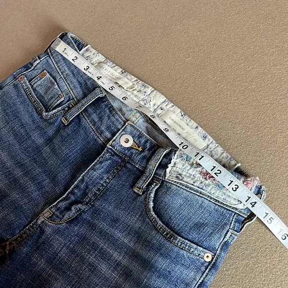 PILCRO and The Letterpress Slim Boyfriend- Patchwork Embroidered - Size 25