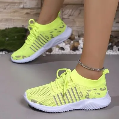Platte sneakers met ronde neus van PU-leer