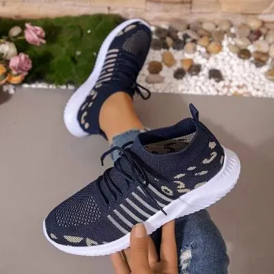 Platte sneakers met ronde neus van PU-leer