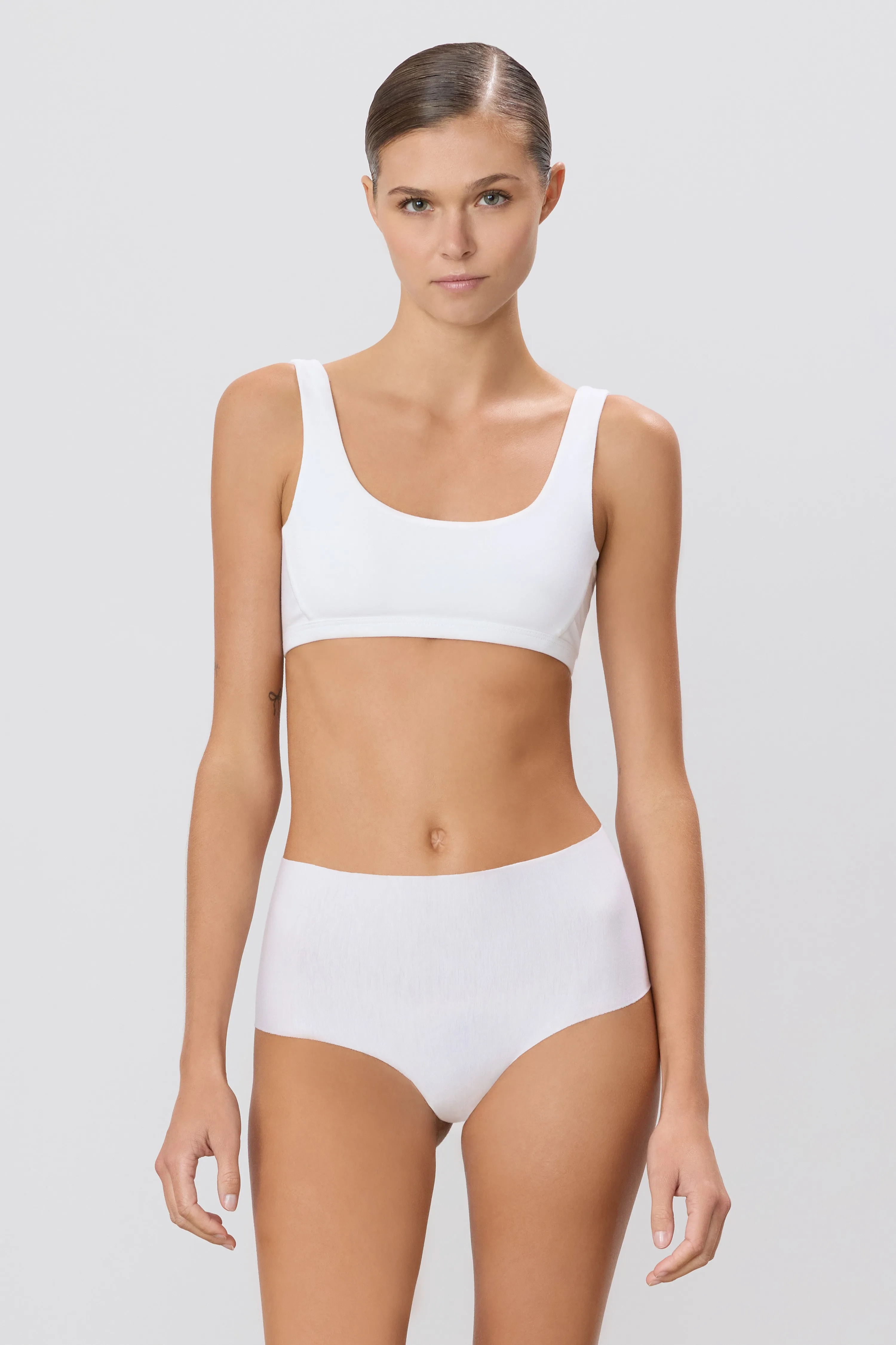 Scoop Neck Bra