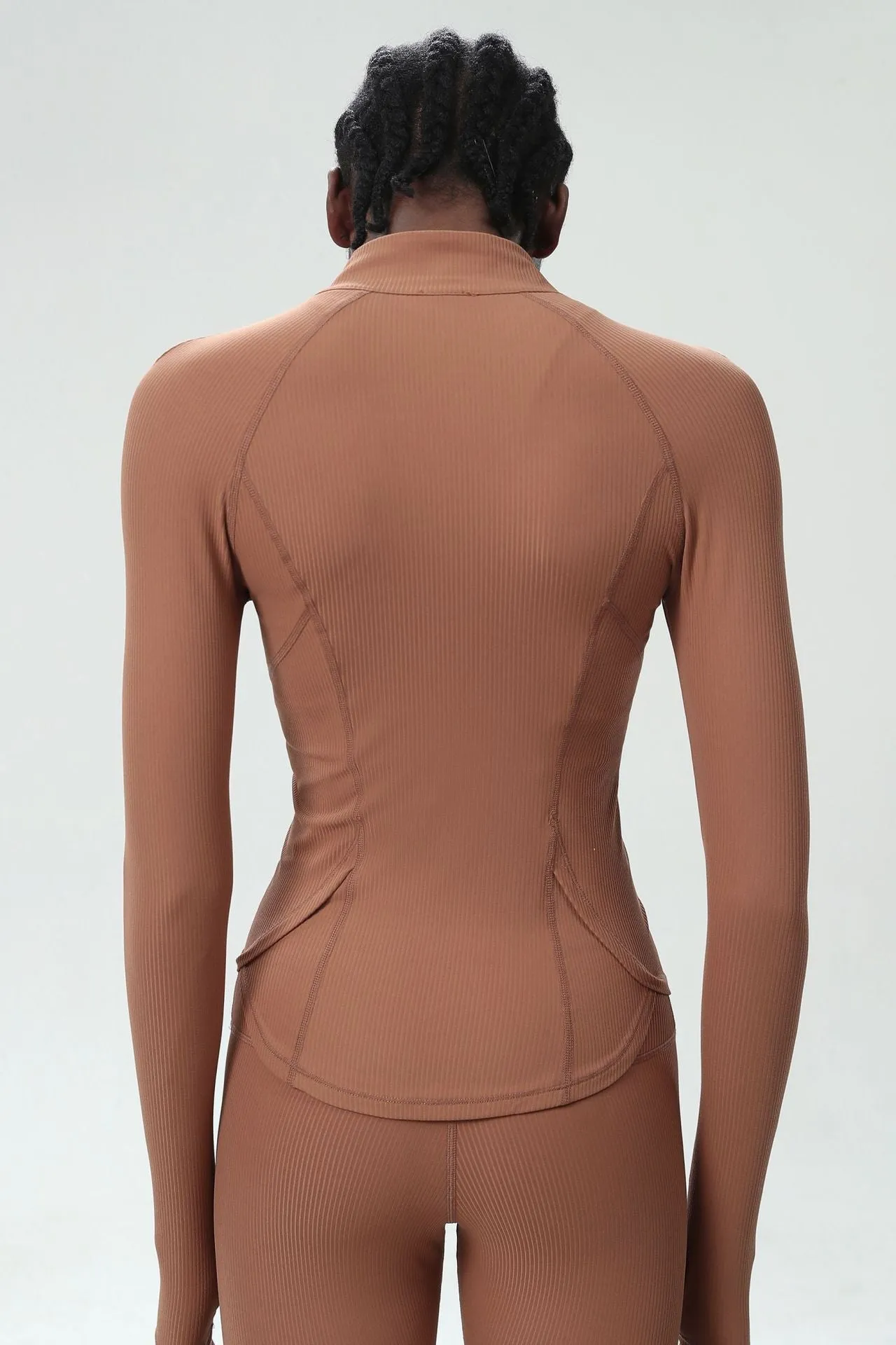 Sleek High-Performance Zip-Up Long Sleeve Yoga &amp; Fitness Top