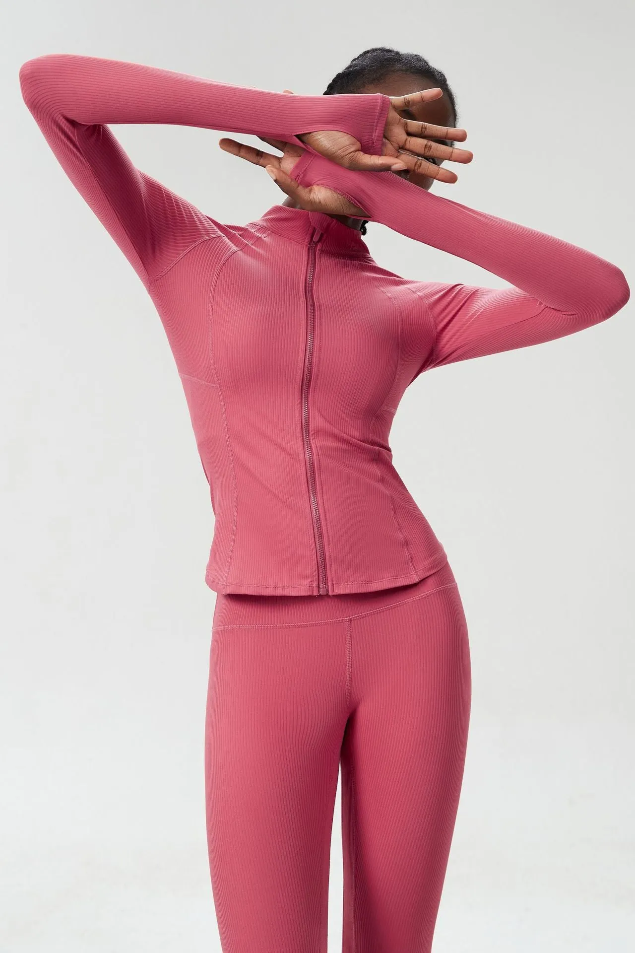 Sleek High-Performance Zip-Up Long Sleeve Yoga &amp; Fitness Top