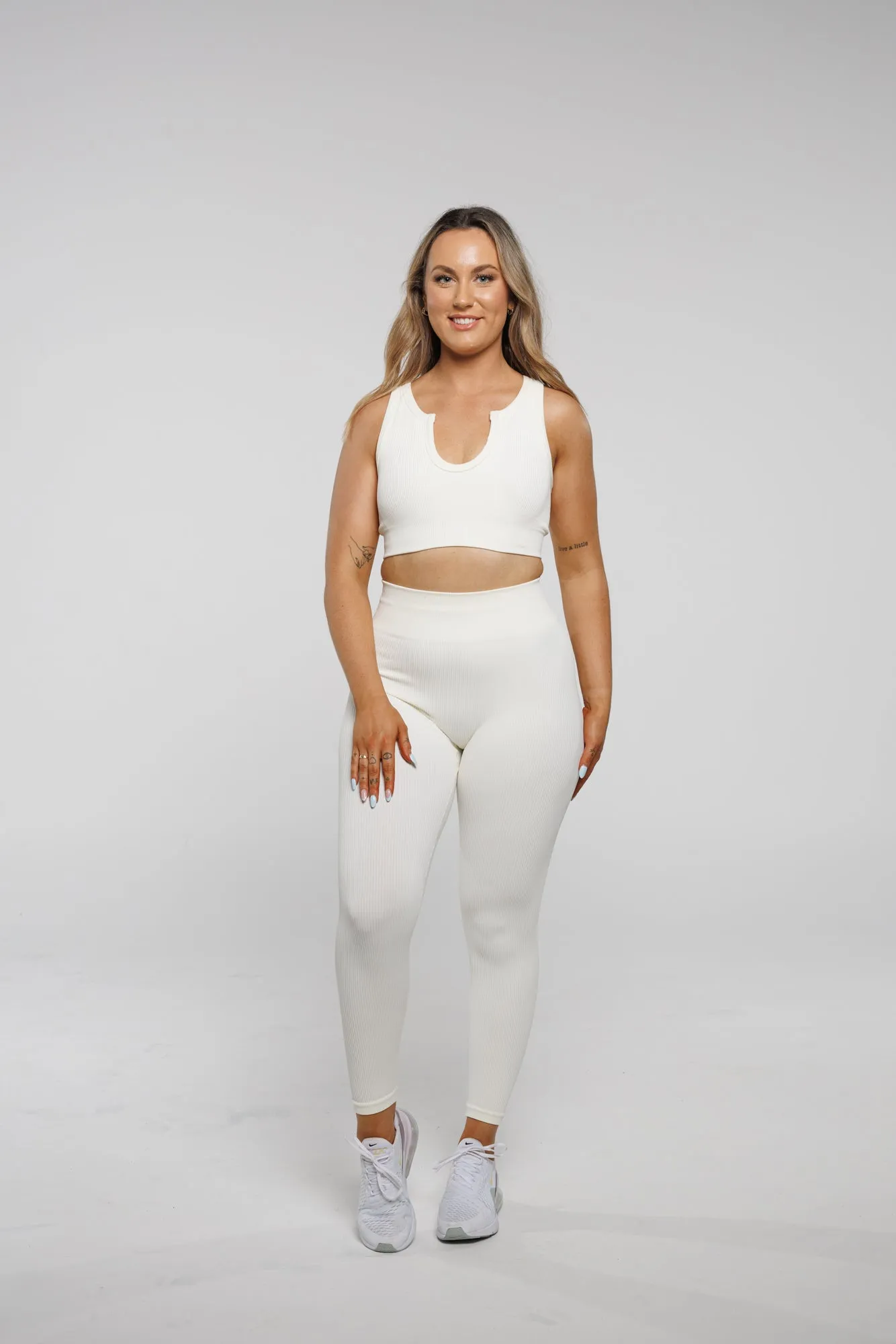Solace | U-Neck Sports Bra