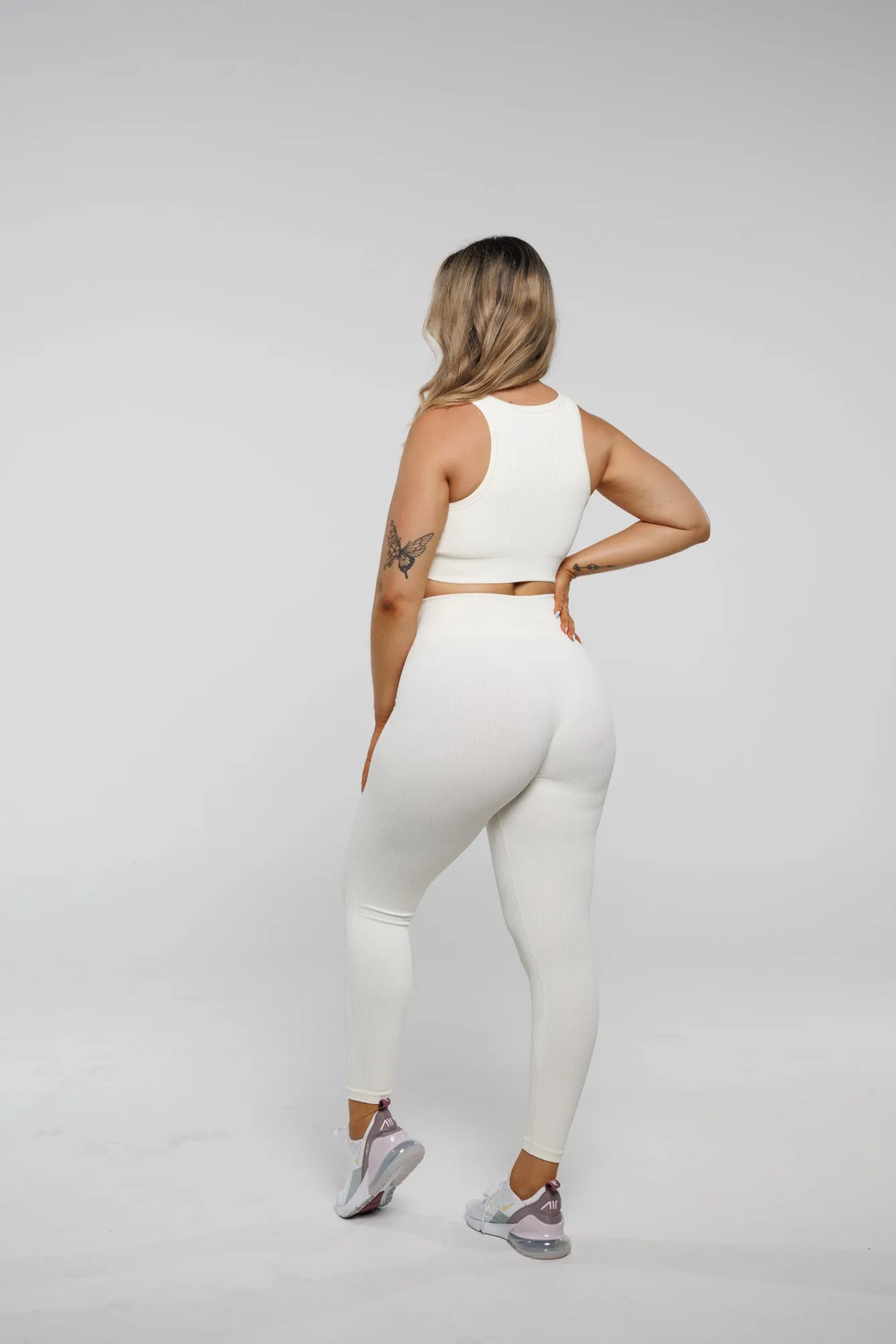 Solace | U-Neck Sports Bra