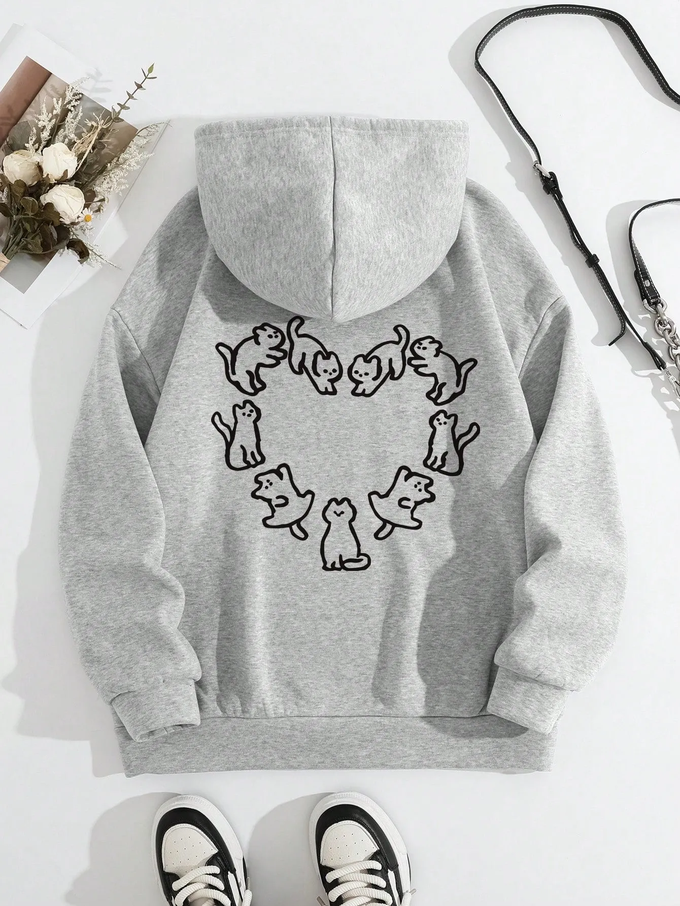 Sudadera con capucha de gato y corazón para mujer