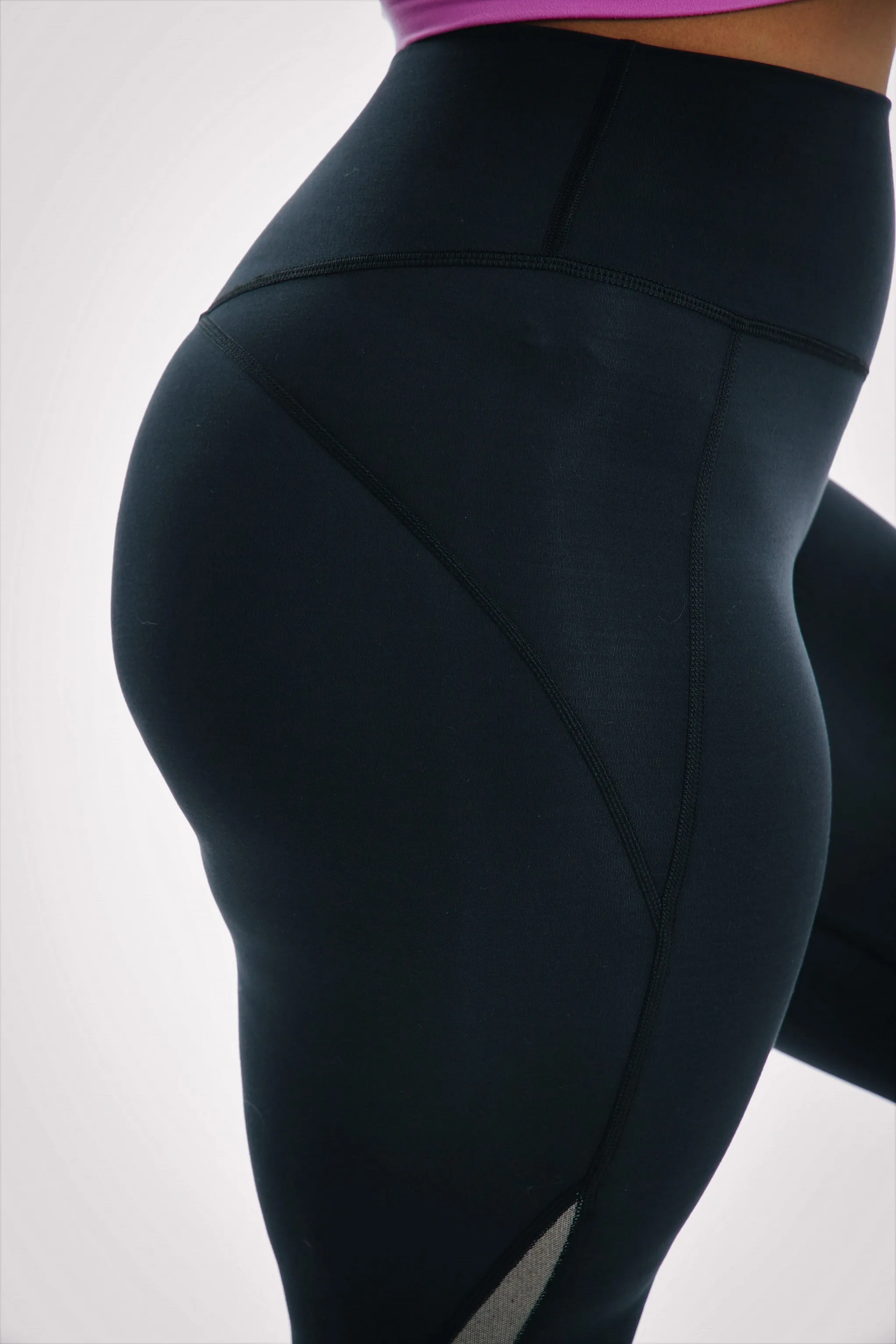 Sundance Black High-Waisted Leggings