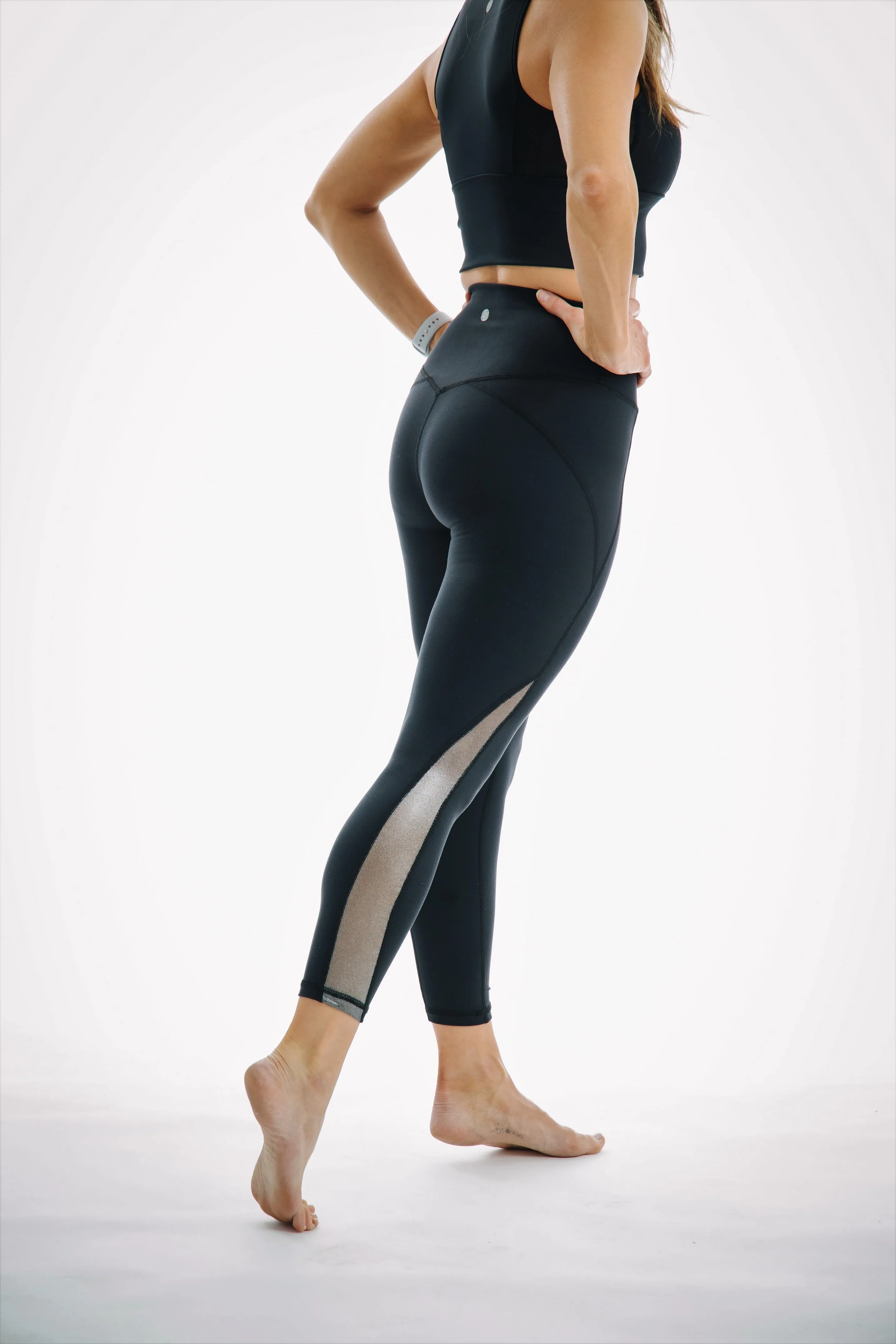 Sundance Black High-Waisted Leggings