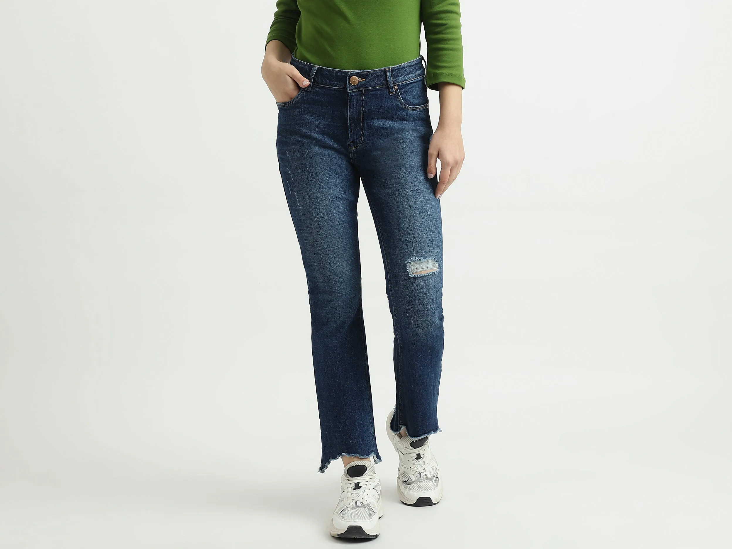 Women Solid Boot Cut Jeans