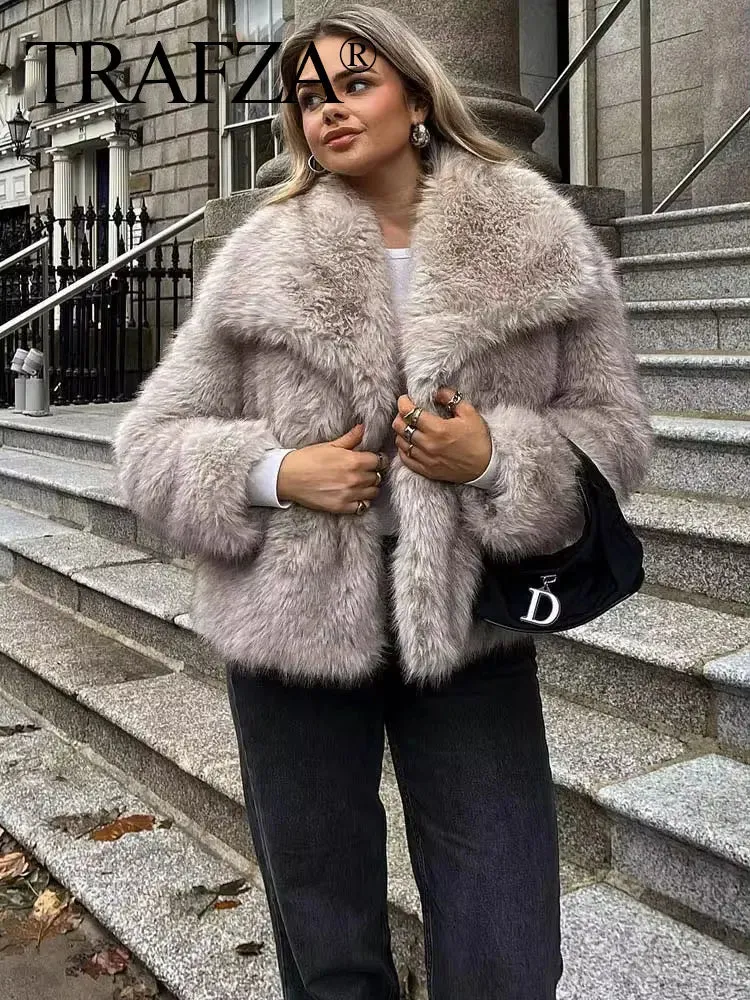 Women's Cropped Faux Fur Long Sleeve Front Snap-Button Lapel Collar Thick Coat